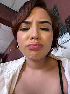 LadyScarlett_ webcam