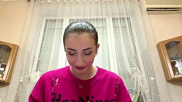 PazMattiace live cam on StripChat