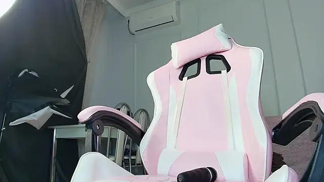 jasmilee webcam