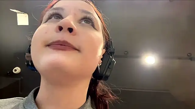 SuzanMoote webcam