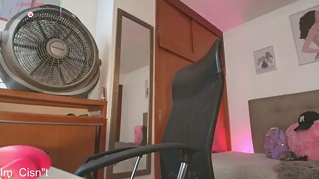 Miley_Baker webcam