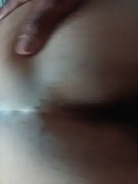MiaBloom0 webcam