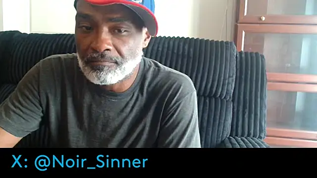 sinnernoir live cam on StripChat