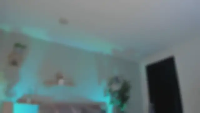 YariRose webcam