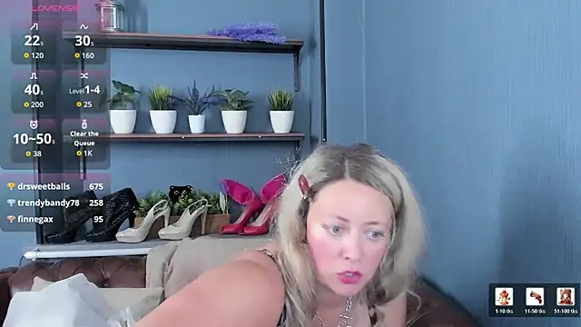 JessicaFoxie live cam on StripChat
