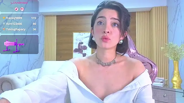 sara_lopez_s live webcam show