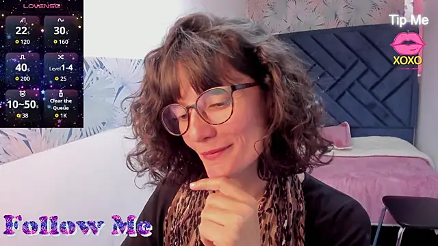 Valery_More__ live webcam show