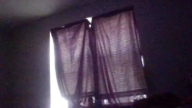 BedazedFirefly live cam on StripChat