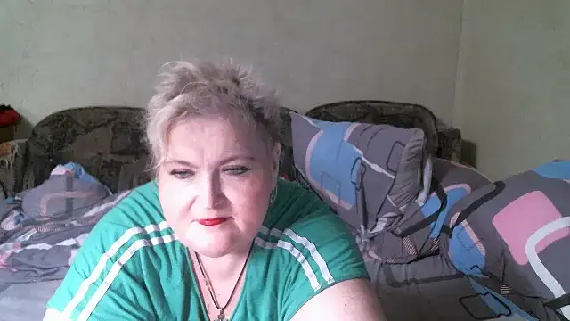 Lana555 live cam on StripChat