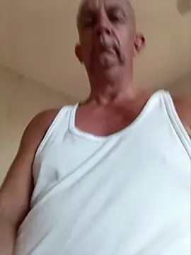 bigcock_marusz (M grandpa) - Cumshot