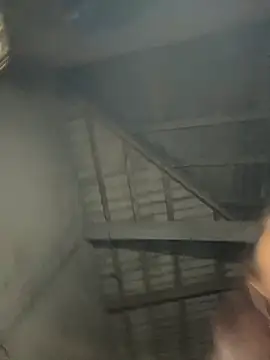 Jin_zz live cam on StripChat