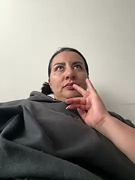 Abril_Luv webcam