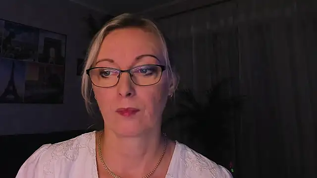 vanessa_chat