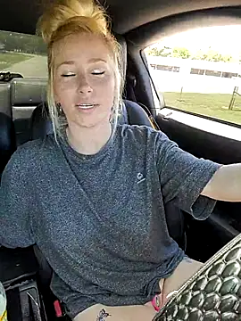 POPPY_XO