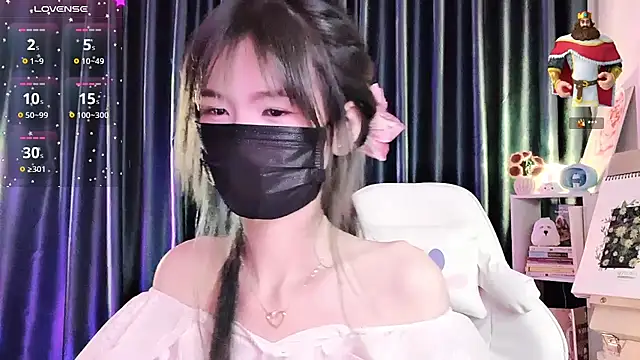 Your-Sunshinee live webcam show