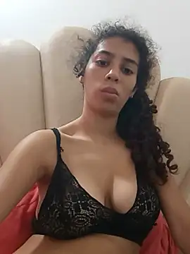 noe_30 live cam on StripChat