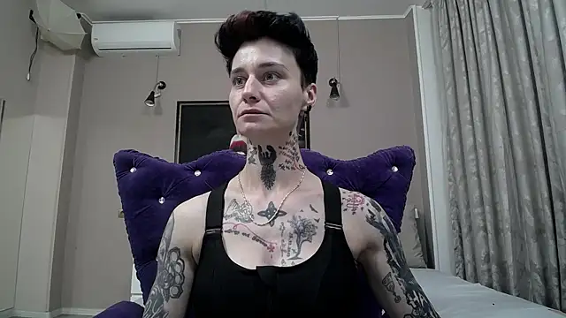 KennyXSX live cam on StripChat