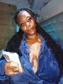 AaliyahBlackXO live cam on StripChat