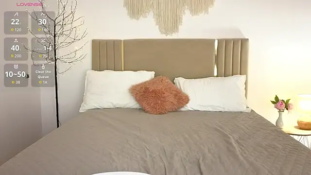 real_cutie1 - Real_cutie1's free webcam - UK Sex Cams