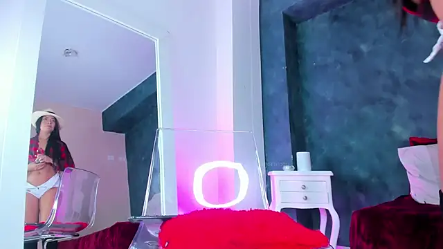 gingermoon_ - GingerMoon_'s free webcam - UK Sex Cams