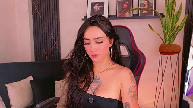 EmmyEvans1 webcam