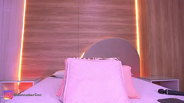danna_berlin_ webcam
