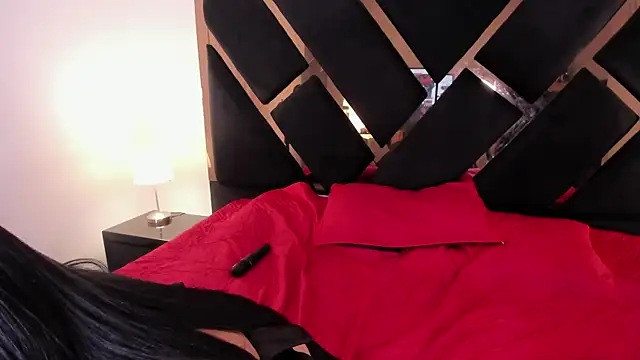 SusanVilla live cam on StripChat