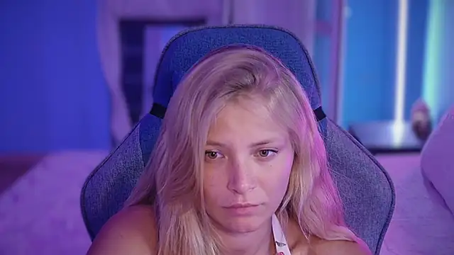 AnastasiaAniess webcam