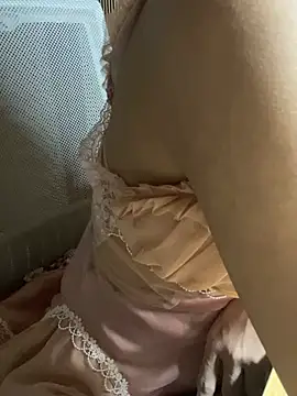 mina048 stripchat