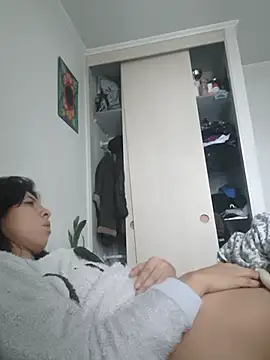 anastacia_lasexy (F milf) - Me masturbo en la ducha