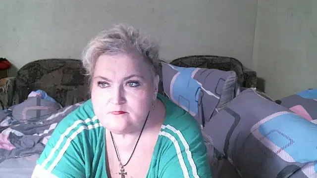 Lana555 live cam on StripChat