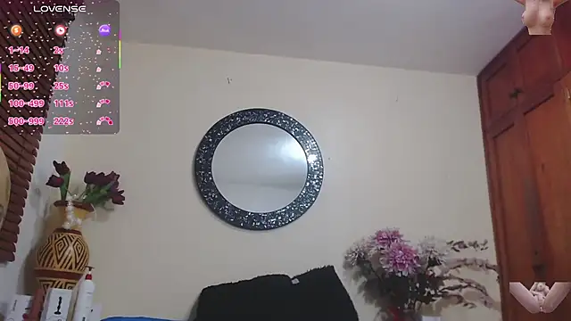 nicolesantana - NicoleSantana's free webcam - UK Sex Cams