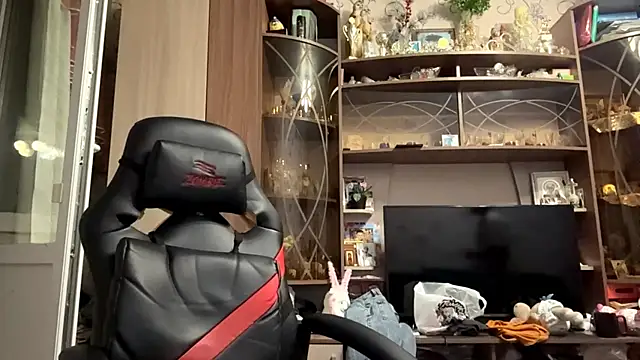 TaIliedGuest webcam