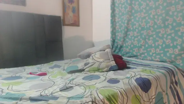 Doll_rihana live cam on StripChat