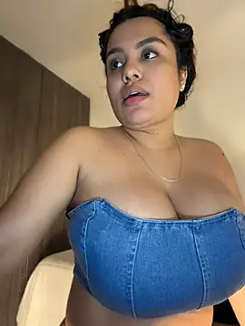 valeria2019hot webcam