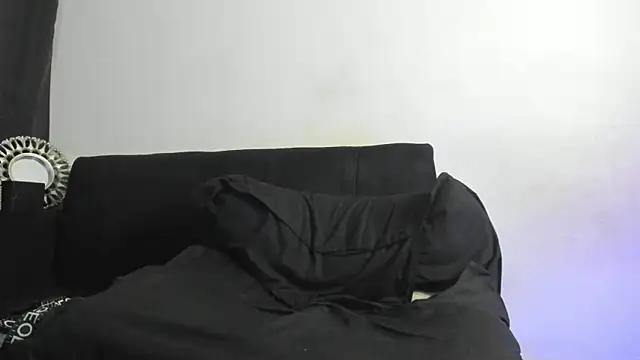 vincent_carusso94 live cam on StripChat