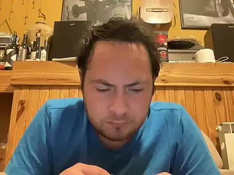 alecsgzz live cam on StripChat