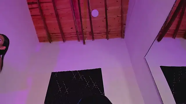 ValeryTs1 live sex cam
