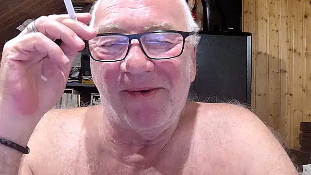 biggandybig live cam on StripChat