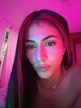 emilie_xx_ - Emilie_xx_'s free webcam - UK Sex Cams