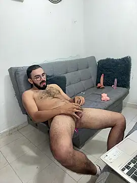 big_bearman live cam on StripChat