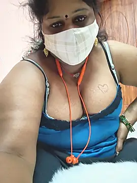 yalini1431 (F milf) - Boobs
