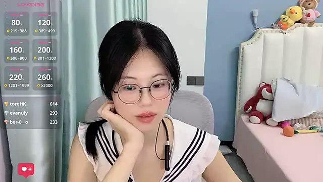 luna-666 - Luna-666's free webcam - UK Sex Cams
