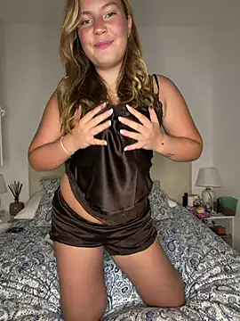 Mariaborg Live Web Cam Show