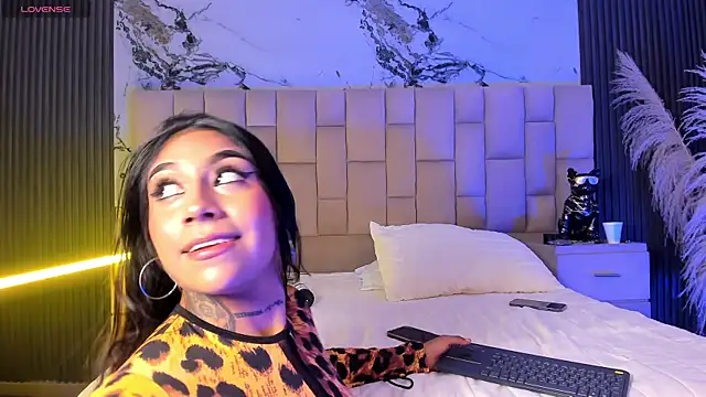 candyandmarilyn webcam