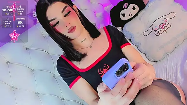 Cattleya_White_ll live cam on StripChat