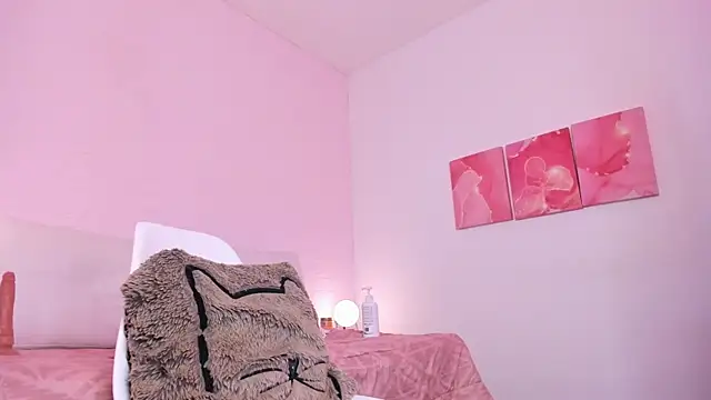 sara_frost webcam
