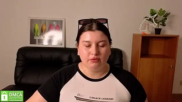 Katina_deeplou4 webcam