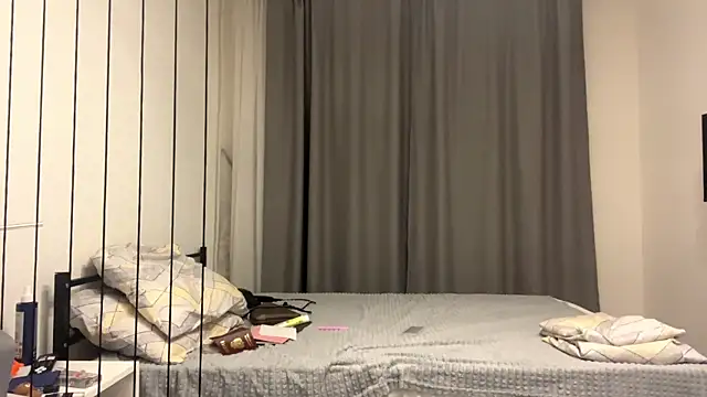 ManyDozens webcam