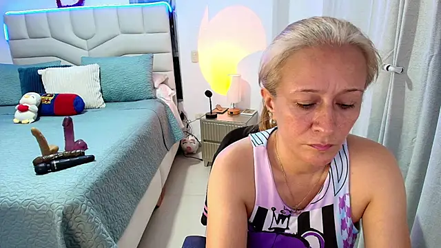 Naty_Stone webcam
